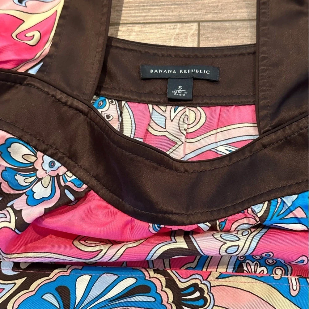 Banana Republic Pink and Blue Paisley Square Neck Dress with Tie Size Small